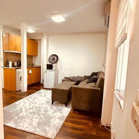 Cute 1 Bedroom Flat In The Heart Of Istanbul! Κωνσταντινούπολη Εξωτερικό φωτογραφία